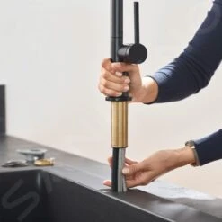 Hansgrohe M54 - Spültischarmatur Talis Mit Ausziehbarer Brause, SBox, Schwarz Matt 72803670 -Hansgrohe Store c76d50e08b19a3ef59caf94b 1